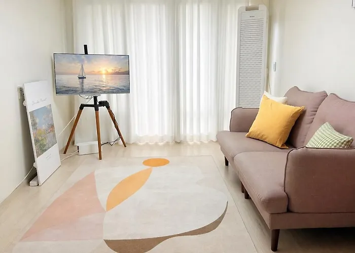 Appartement Cozy Family House Near Nampo Station, Parking Available, Yeongdo Entrance *